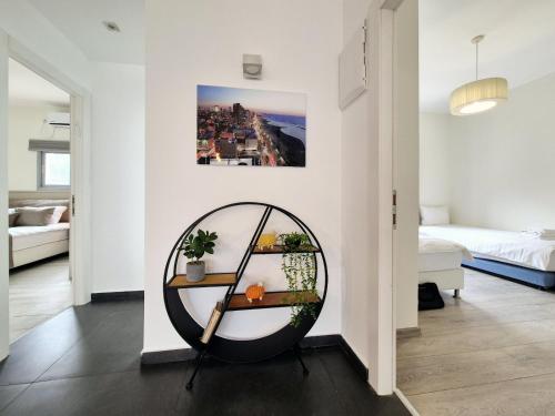 Three Bedroom Apartment with Balcony - 1 Bar Kochva Street image 4