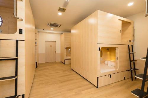 Luma Nest Capsules Luma Nest Capsules