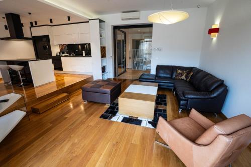 Presidential Luxe Residence