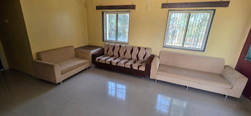 Hotel Manas in Waluj Bk