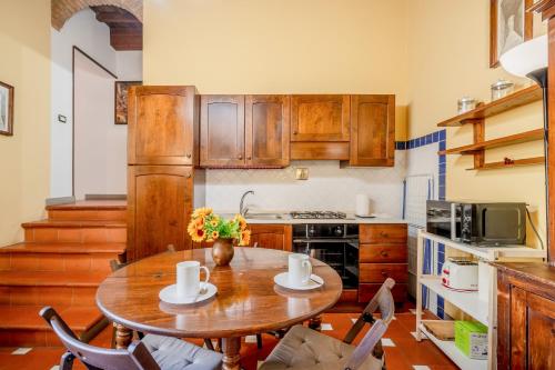 GuestHost - Heart of Florence - San Lorenzo Lovely Apartment 5
