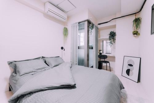 Minimalist Loft Namba Compact Studio with a 24-hour Gym MA1001, Osaka