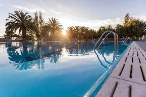 Hostal - Bungalows Camping Cáceres (Hostal - Bungalows Camping Caceres) in 厄本扎西翁