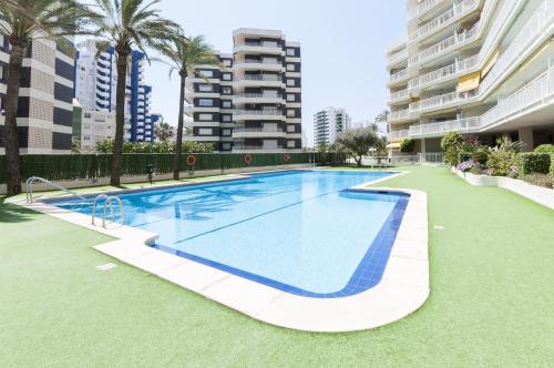 Three-Bedroom Apartment with Sea View image 8