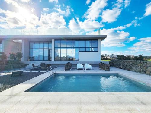 Window Lounge poolvilla