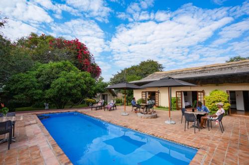 Vista exterior, The Little Outlook in Victoria Falls