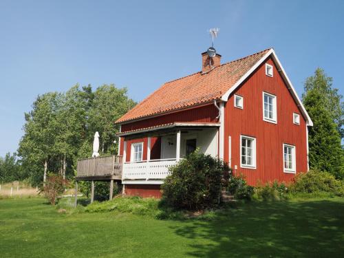 . Semesterhus Dalälven