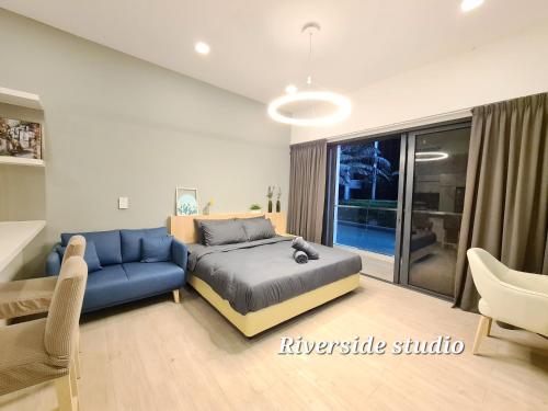 M city Service Suite M city Service Suite