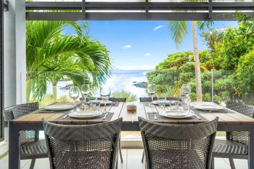 Kanope Bay - Holiday Beachfront Apartments 4