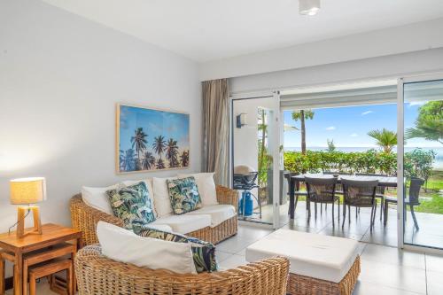 Kanope Bay - Holiday Beachfront Apartments 5