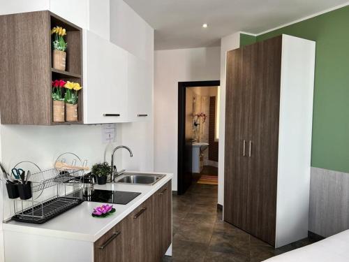 Kitchen, Bnbook Residence Matteotti in Novara