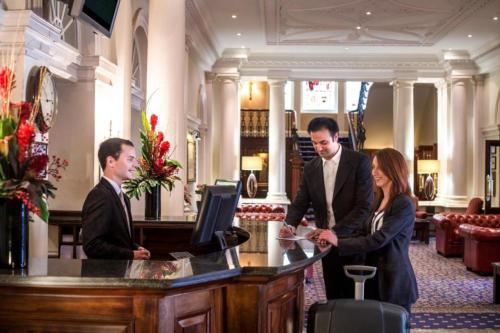 avla, Exeter Rougemont Station Experience By Palette Resorts in Exeter Central