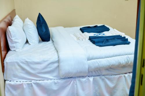 K2 hotel apartment in Kinigi
