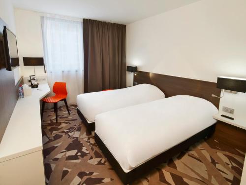 Kyriad Troyes Centre Room Type - Twin Room