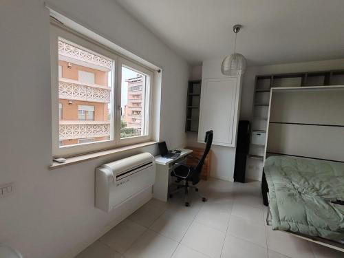 Porta di Roma Apartment, Rome (photo 8)