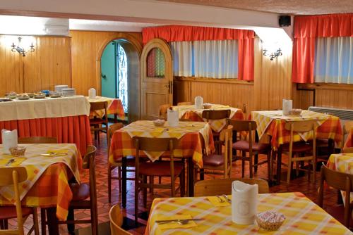 Hotel Adriana – Abbadia San Salvatore, WI