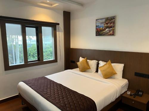 GEM CONTINENTAL near พิพิธภัณฑ์ทางมานุษยวิทยา