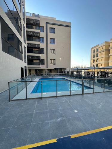 ダンマーム Three bedrooms compound - شقة انيقة ثلاث غرف كمباوند 3つ星 シングルルーム 外観