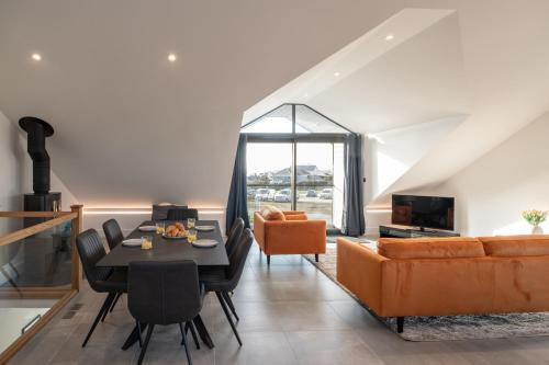 Finest Retreats - Lizard Point