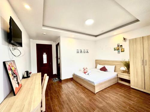 room detail thumbnail 1