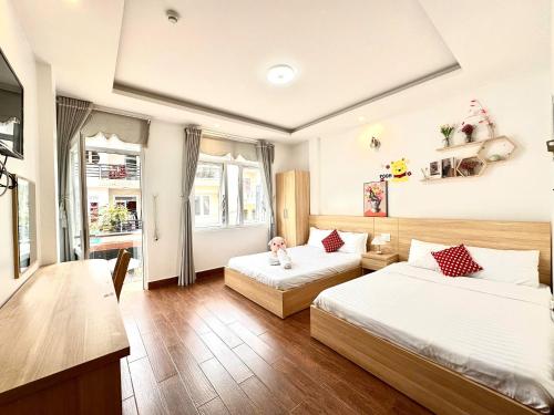 room detail thumbnail 0