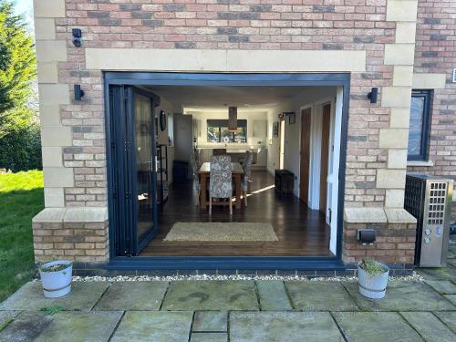 Woodside House Woodside House