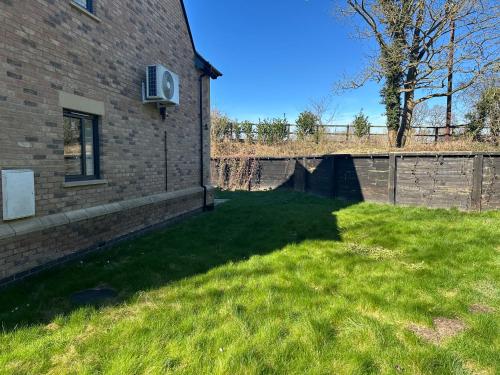 Woodside House Woodside House