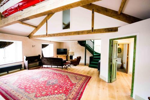 Stylish loft apartment - The Sail Loft in Crewkerne