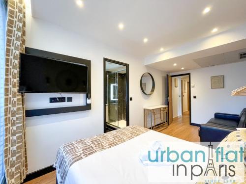 Urban Flat 128 - Art Rock 4BDR Flat near Champs-Elysees - image 6