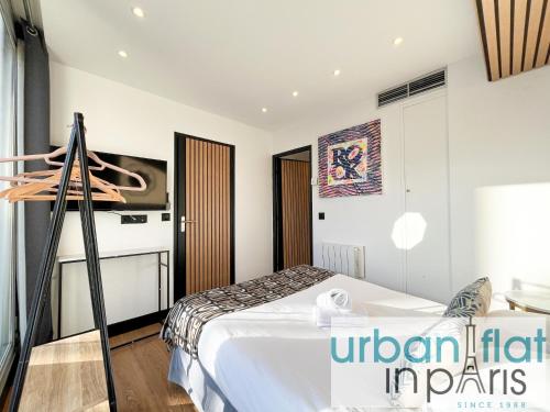 Urban Flat 128 - Art Rock 4BDR Flat near Champs-Elysees - image 3