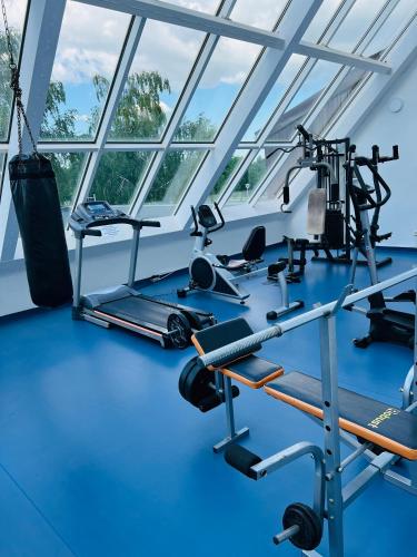 Art Hotel - image 13