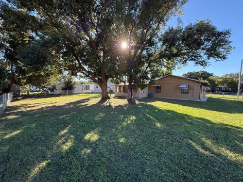 The Cozy Lake House in Auburndale (Florida)