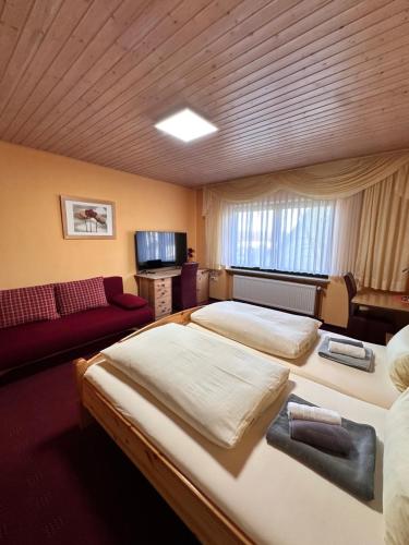 Large Double Room