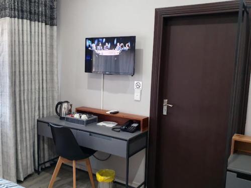 La Orchard hotel