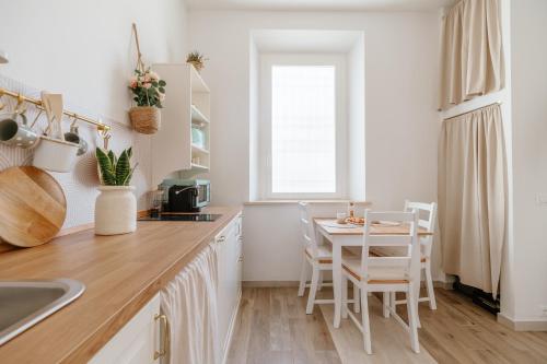 Home Alba Rooms 2