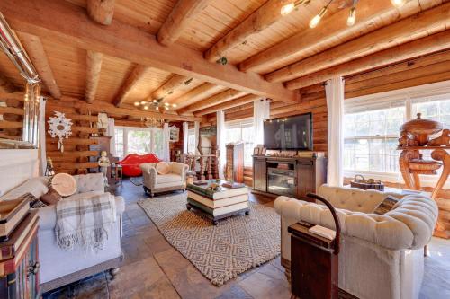 Ponte Vedra Beach Cabin 4 Mi to Micklers Landing