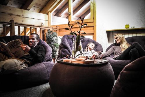 Bar/lounge, Hotel Le Refuge in Les Almes