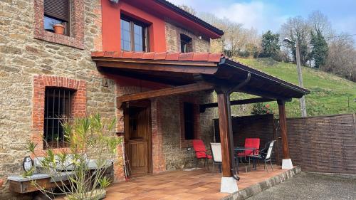 Tranquilidad y naturaleza ,Reformada en 2020 in Suares