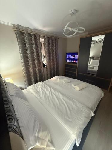 Elia Apartment - image 2