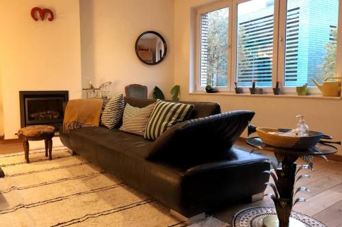 Stylish & Spacious Flat viewing the Lovely MAS, Amberes (foto 3)