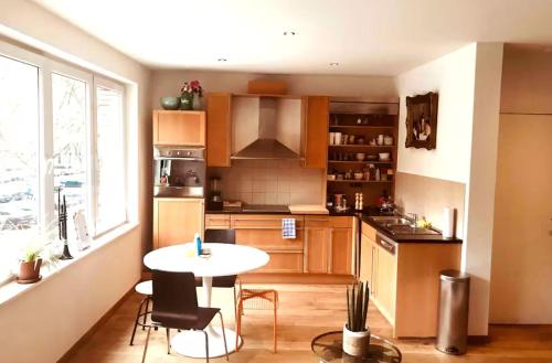 Stylish & Spacious Flat viewing the Lovely MAS, Amberes (foto 7)