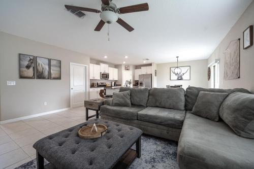 4Br Disney Legoland Corporate Family Getaway