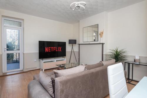 Cosy 4 bed near Greenwich Fast & Easy to Central London, Londyn