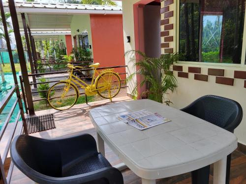 Létesítmények, Rainy Cloud Homestay Private Cottages - 1KM Falls, Estate, Home Food in Kadur