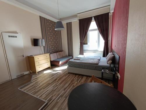 Liechtenstein Apartments - image 5