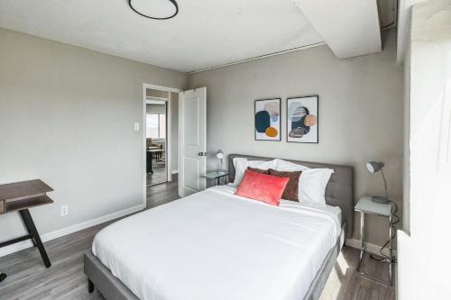 The Stetson 1204 I 1 Bed 1 Bath