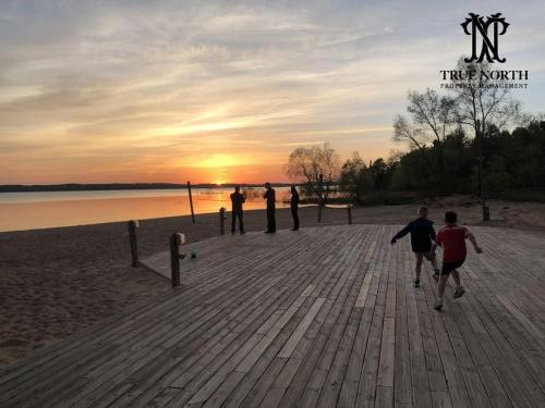 Gorgeous Sunset Views The Shores Lake View 2779 - image 13
