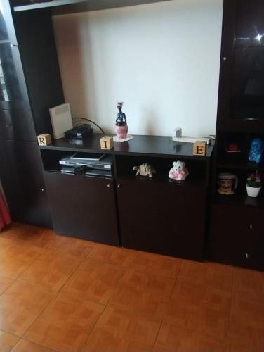 One-Bedroom Apartment image 7
