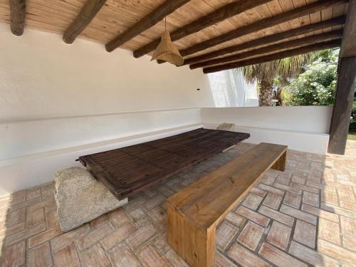 Masia Botargo 9 hab, 8 banos, piscina, porche in L´Aldea