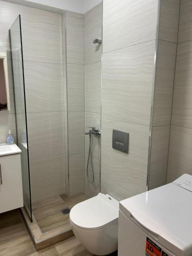 Ofriniou Heaven - New Apartment 200m from the Beach